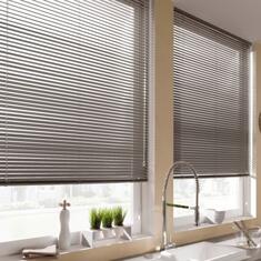 Алюминиевые горизонтальные жалюзи в квартиру цена. Купить в «Мастерская Жалюзи»